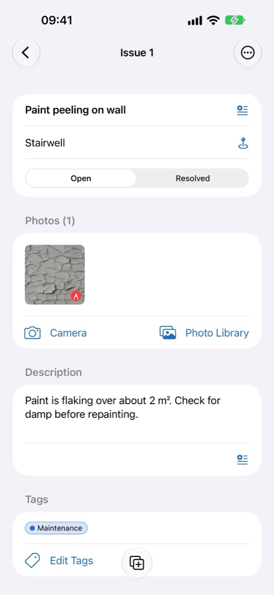 Issue editor with title, location, status, photo, description and tags